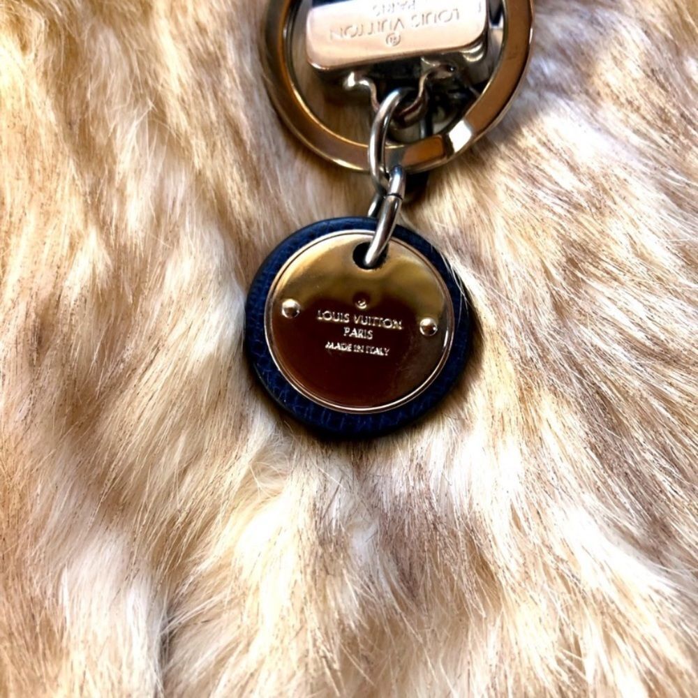 Louis Vuitton Neo Club Charm KeyChain with box impeccable condition - Picture 4 of 8